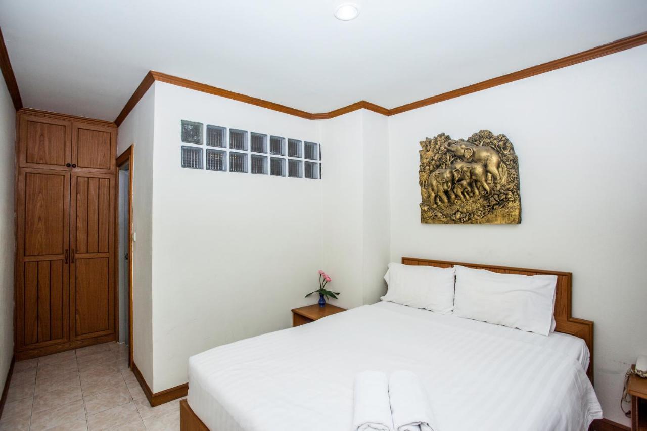 Andaman Sea Patong Hotel Kültér fotó